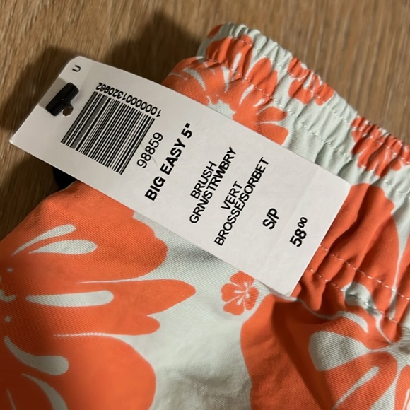 Aritzia swim trunks men - Picture 5 of 6